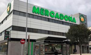Merendola de hamburguesas de la alcaldesa de Zaragoza y tres concejales por 136 euros a cargo del Ayuntamiento